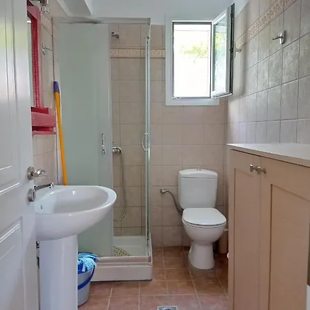 Marina's House Khelmata